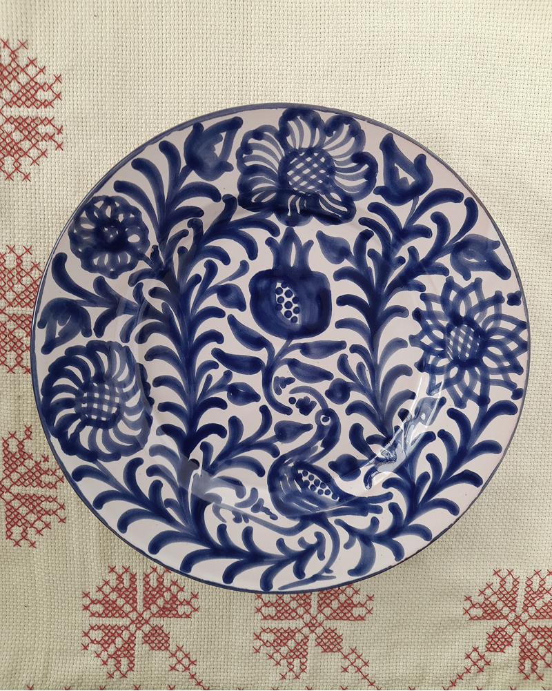 Arboleda Fajalauza Plate in Blue — CASA PLETÓRICA — Handmade Arboleda Fajalauza Plate in Blue — CASA PLETÓRICA — Handmade